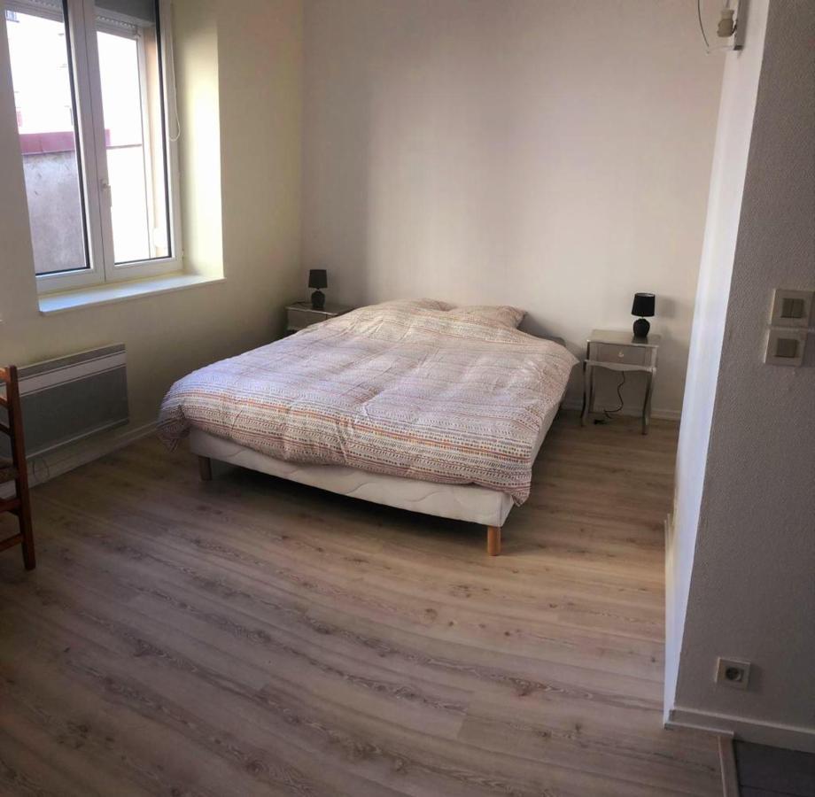 Le Comtois, Studio Au Calme Proche De La Gare Besançon Kültér fotó